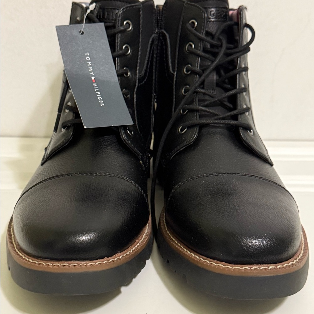 Tommy Hilfiger Men's Tarlin Fashion Boot new size 10.5 men H20N17 - Picture 9 of 15